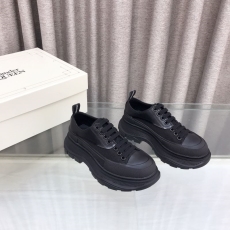 Alexander Mcqueen Low Shoes